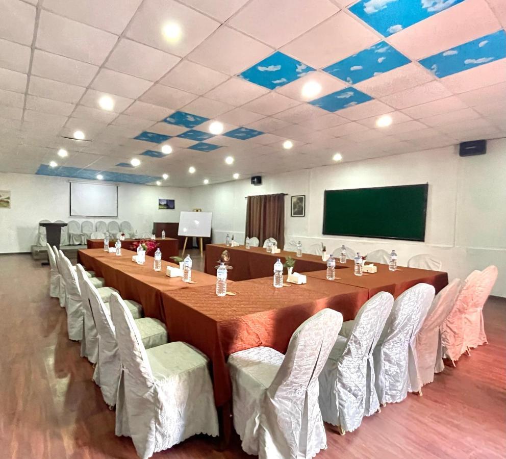 Sojourn Himalaya Resort 둘리켈 외부 사진